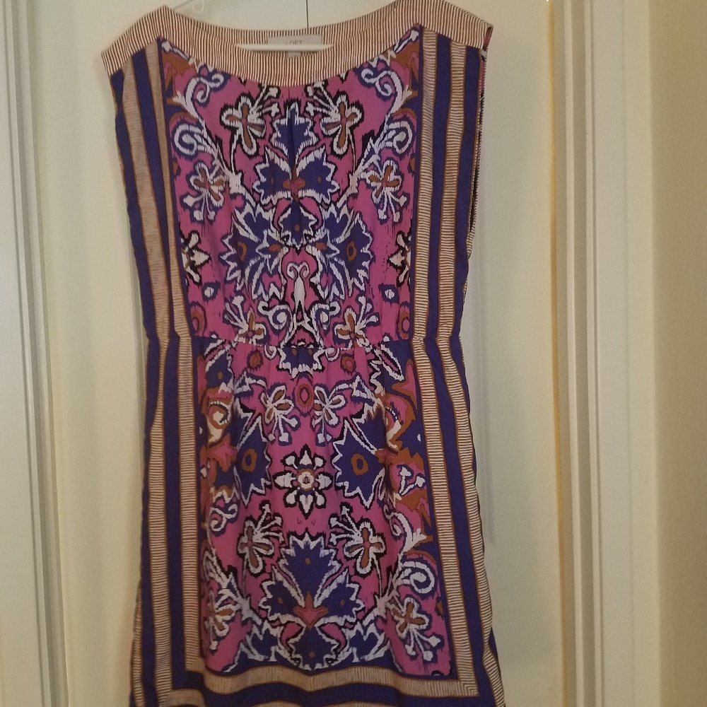 Super cute Loft mini dress!